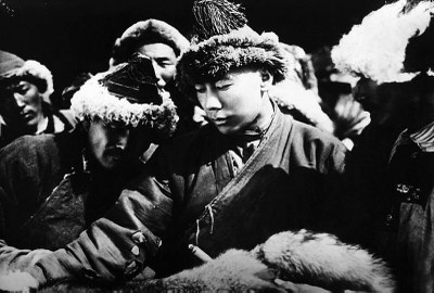 Sturm über Asien