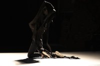 Celine-Bonnier-Rather-a-Ditch-c-Albert-Vidal-Vertex-Comunicacio.jpg