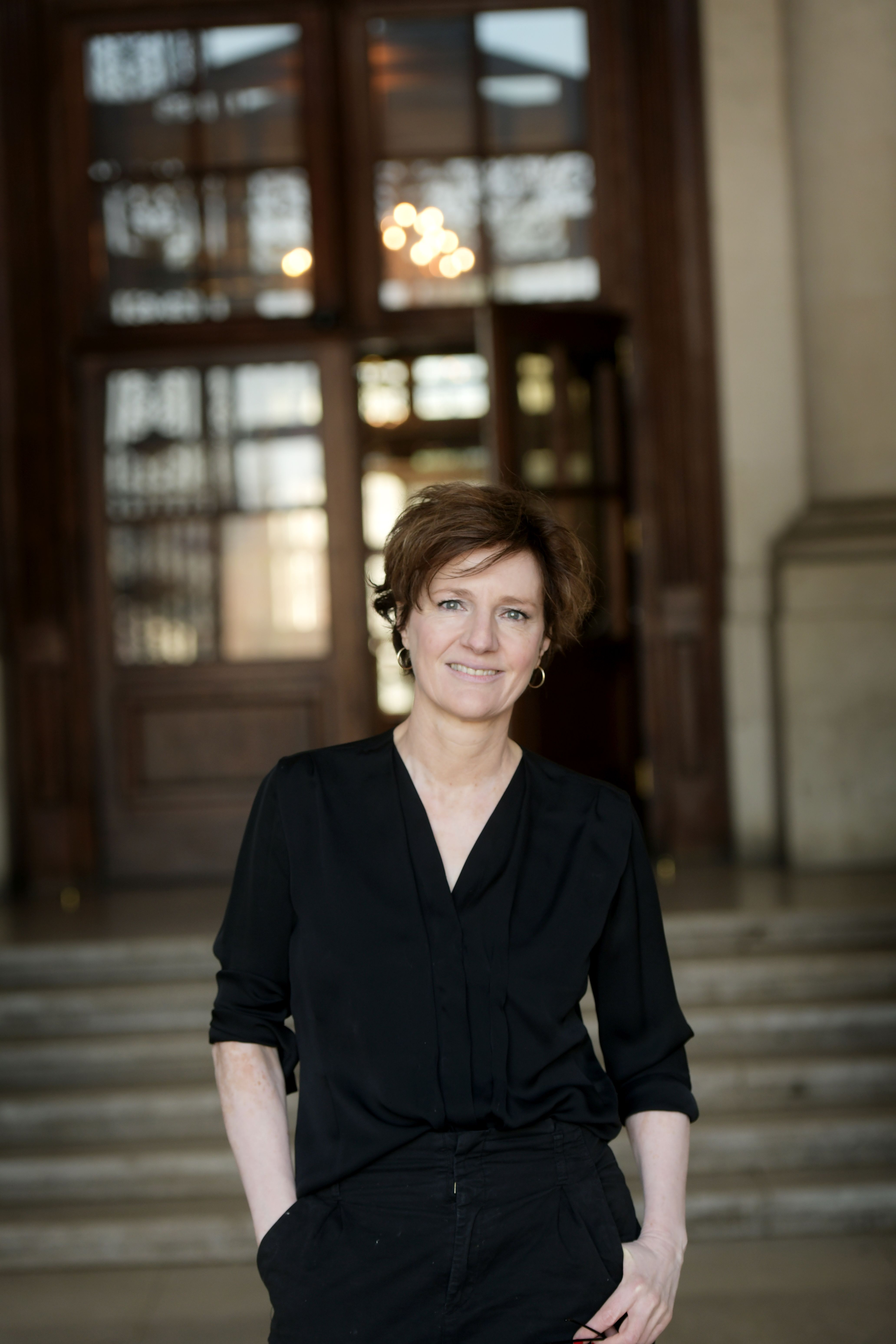 doris knecht 2(c)HeribertCorn.jpg