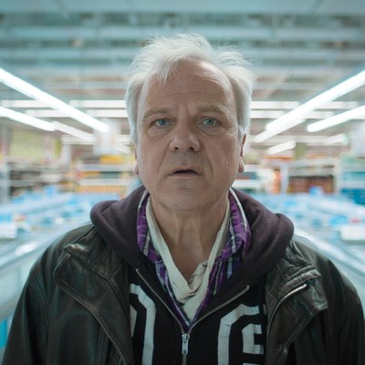 01 Ecki (Bernhard Schuetz) Copyright EINSAMKEIT UND SEX UND MITLEID X Verleih AG Kopie