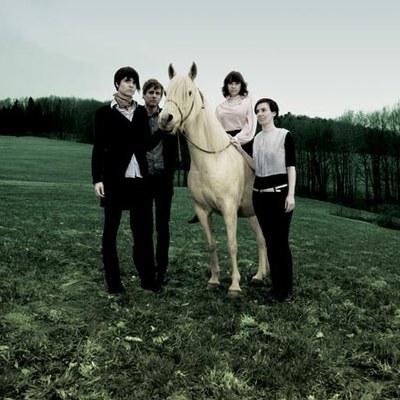 www_Fm4-Soundpark_bandphoto_presse_horse2_300dpi_(C)Ulrich_Dertschei.jpg
