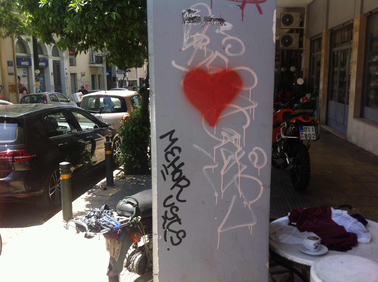 Graffiti.JPG