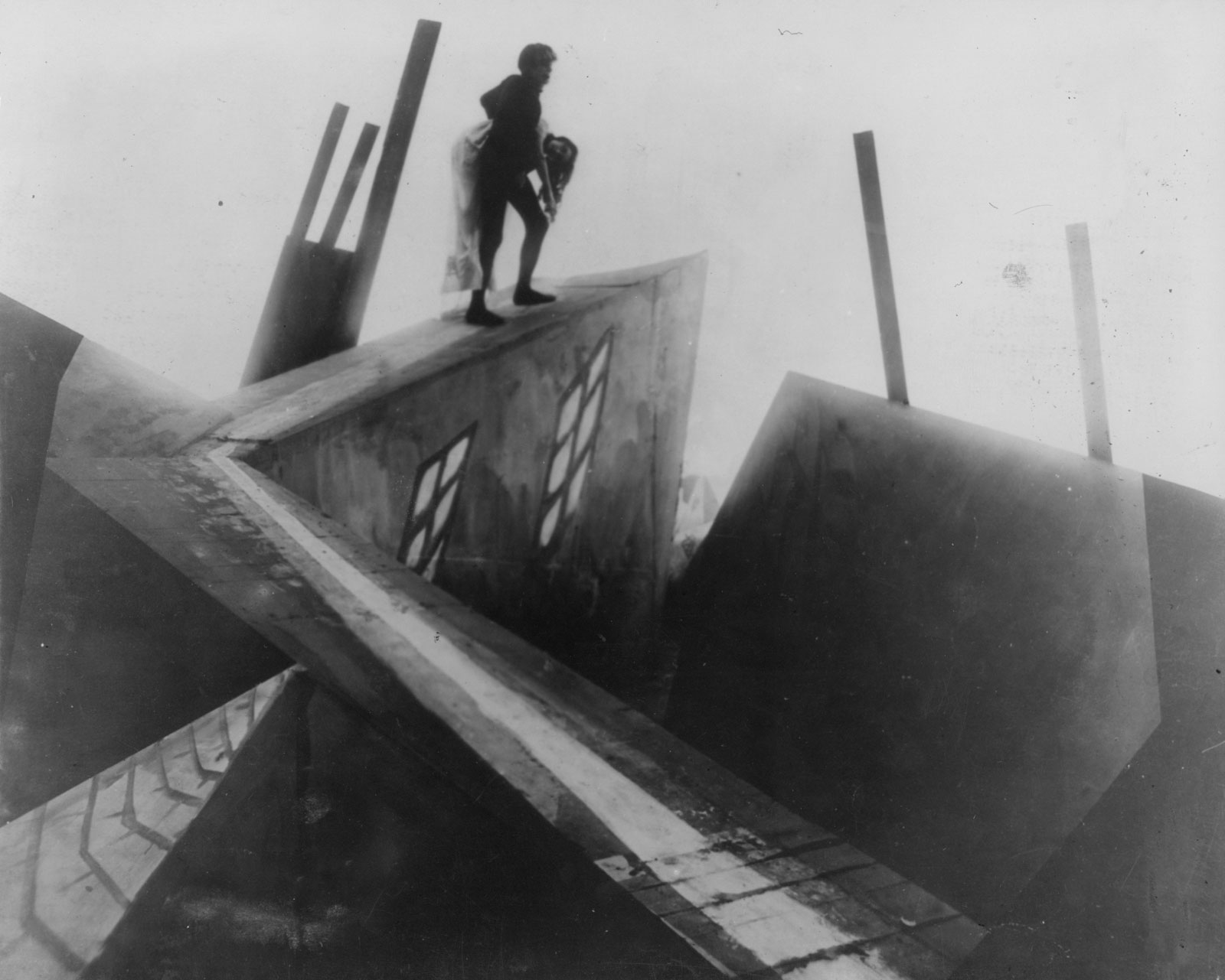 Cabinet_des_Dr._Caligari.jpg
