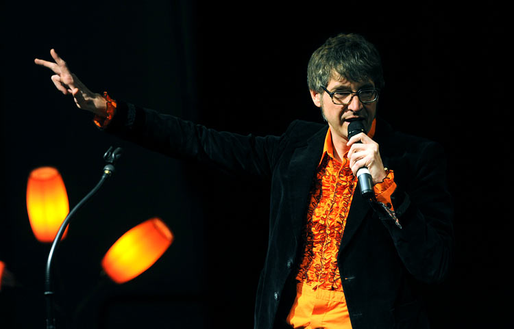 cw_Poetryslam_13-2-11_10.jpg