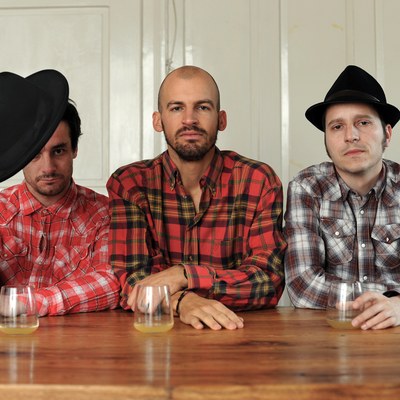 ghost town trio foto by band.jpg