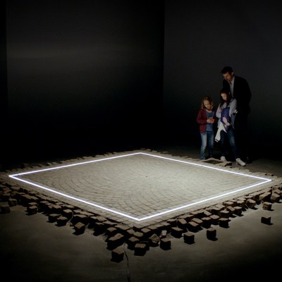 square03