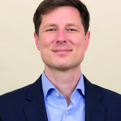 Tobias_Lang_300.jpg