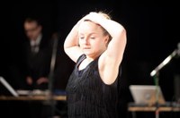 aktionstheater_welche_krise-_04.jpg
