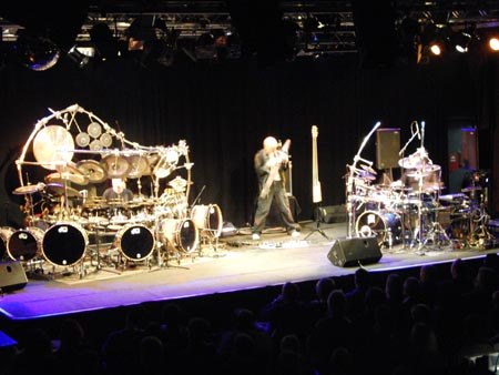 bozzio_holdsworth_levin_mastelotto12.jpg