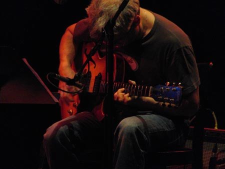 marc_ribot_trio_06.jpg