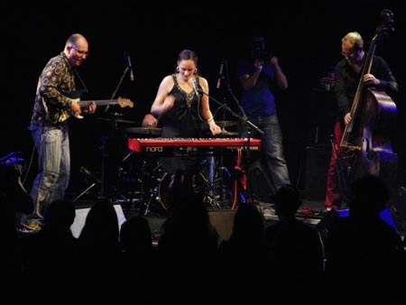aja_soul_group_13.jpg
