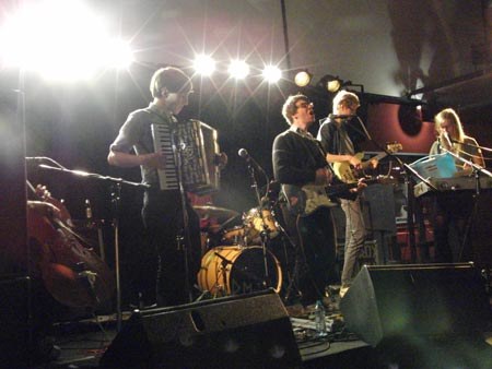 destroy-munich_02.jpg