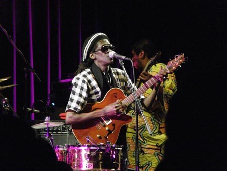 cheikh-lo_12.jpg