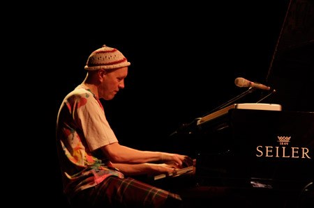 DjangoBates 03