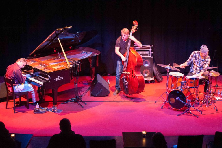 DaveKingTrio 1