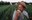Farmer John – Mit Mistgabel und Federboa