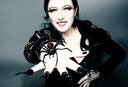 Jazz& – Erika Stucky „Black Widow“