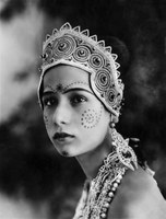 X-Mas – Peter Madsen and CIA play Silent Movies – Die Leuchte Asiens