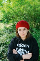 Stefanie Sargnagel liest aus "Statusmeldungen"