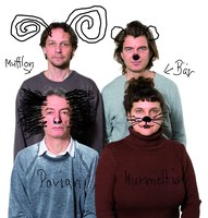 Was das Nashorn sah, als es auf die andere Seite des Zauns schaute