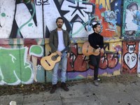 OUTGUITAR – Ein einzigartiges Flamenco-Gitarrenduo aus Sevilla
