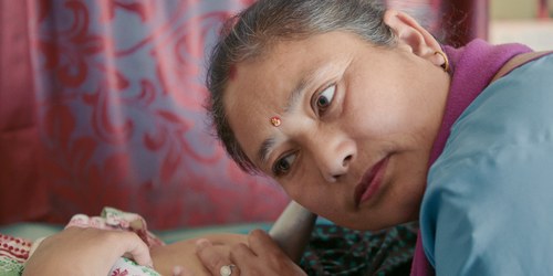 Premierenfilm: Wise Women – Fünf Hebammen, fünf Kulturen