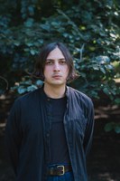 Elias Hirschl liest aus "Schleifen"